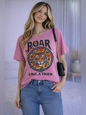 Maje Paris Graphic Tiger T Shirt Pink Roar Like A Tiger Tee | Size 2